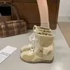 Botas de motocicleta, design patchwork, botas curtas da moda, caimento justo, novo estilo 2026, estilo western, sola grossa, aumento interno de altura, com cadarço, femininas, bege