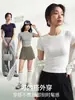 Camiseta de Manga Corta Lisa de Color Sólido Ajustada para Mujer, Cuello Redondo, Estilo Corto, Top Ajustado, Camiseta Básica de Capa Interior