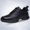 Nuevos Zapatos de Cuero Casual de Negocios para Hombre Primavera 2026, Superficie Suave, Suela Gruesa, Sin Cordones, Ligeros, Transpirables, Zapatos de Alta Gama para Viajes Diarios