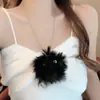 Collar de peluche de otoño e invierno para mujer, bonito y creativo suéter de dibujos animados, accesorios de alta gama, cadena larga para suéter.