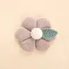 Meias de pelúcia fofas com relevo ultrassônico acessórios de cabelo grampo de cabelo DIY acessórios decorativos adesivos de tecido de flor de cinco pétalas