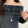 Collar Largo con Borlas Plateadas del Mismo Estilo que una Bloguera Coreana para Mujer, Cadena para Suéter de Tetera de Alta Gama Elegante y Versátil para Mujer