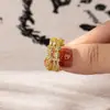 Anel de Ouro de Areia Vietnamita Transfronteiriço Venda Quente Luxo Flor de Zircônio Anel Aberto Design de Luxo Leve para Mulheres Joias de Mão Atacado
