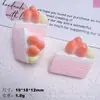 Juguete de Comida Simulada Fruta Fresa Pastel de Crema DIY Pegamento de Crema Funda para Teléfono Móvil Horquilla Cuerda para el Cabello Flor de Zapato Colgante de Resina