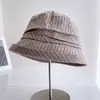 Sombrero de pescador de moda con ala a rayas estilo coreano para mujer, sombrero tipo cubo casual versátil elegante para otoño, sombrero de tela con protección solar, moderno