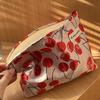 Nicho Ins Bolsa Cosmética Cereza Dulce Gran Capacidad Portátil Bolsa de Aseo Emulsión Acuosa Bolsa para Guardar Brochas de Maquillaje Forro para Mujeres