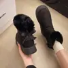 Botas de nieve engrosadas con forro polar, estilo slip-on, nuevo modelo de invierno 2025, suela gruesa, ribete mullido, lazo, cálidas, zapatos de algodón de talla grande