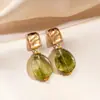 Pendientes Metálicos Acrílicos Cuadrados Plegados con Forma de Lágrima Europeos y Americanos, Modernos y de Alta Gama, Accesorios para Orejas Únicos y de Nicho