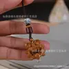 Sándalo Dibujos Animados Divertidos Azulejo Propicio Gato Accesorios para Collar Accesorios Gato de la Suerte Juguete DIY Colgante Fabricante Venta al por Mayor