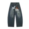 2025 En Stock Marca Moda Callejera Estampado de Dibujos Animados Algodón Pantalones Largos Cintura Media Vaqueros Casuales Suministro al por Mayor 55
