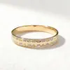 Nova Pulseira de Aço Titânio com Preço Especial para Mulheres em Formato de C Fashionável com Diamantes Resistente à Cor Alta Qualidade Joia para Melhor Amiga
