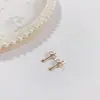 Aretes de Tuerca Geométricos de Estrella de Acero Titanio con Bolas de Acero Grandes y Pequeñas de Moda Simple al por Mayor de Fábrica de Venta Caliente Aretes Perforados Mujeres