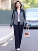 Traje deportivo casual de otoño para madre de mediana edad, abrigo elegante de talla grande para primavera y otoño, top holgado para mujeres de mediana edad y mayores