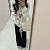 Camiseta de manga larga de oso de peluche color crema estilo retro americano para mujer, nuevo estilo primavera/otoño, corte holgado, estilo novio, top básico casual