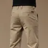 2026 Novas Calças Casuais Cáqui Masculinas Slim Retas Calças Sociais Verão Finas Roupas Masculinas de Alto Padrão