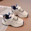 Zapatos para Niños 2026 Nuevos Zapatos de Otoño Niños Grandes Plus Terciopelo Zapatos Deportivos para Correr Zapatos Blancos Tipo Papá para Niños Zapatos Deportivos