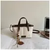 Elegante Bolso Minimalista Xiaomi para Mujer, Bolso Cubo de Lujo Ligero de Nicho, Nuevo Bolso para el Trabajo Otoño 2026, Bolso Cruzado para Mujer