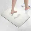 Tapetes de piso de terra de diatomáceas rígidos feitos sob medida para banheiros, tapetes absorventes, tapetes antiderrapantes para uso doméstico, tapetes de piso de terra de diatomáceas naturais