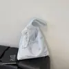 Estilo Coreano Estilo Perezoso con Bufanda de Seda 2026 Estilo Dulce Artístico Lazo Bordado Lona Bolsa de Hombro Tote de Verano