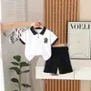 Conjunto de Manga Corta para Niños 2026 Verano Nuevo Elegante Verano Bebé Estilo Verano Ropa con Cuello Camisero Conjunto Casual de Dos Piezas