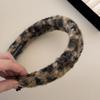 Clip para el cabello con forma de bola y lazo de peluche de leopardo para otoño e invierno, pinza para el cabello con temperamento en la parte posterior de la cabeza para mujer, pinza para el cabello fija con cola de caballo alta