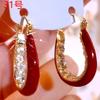 Aretes rojos de alta gama aretes únicos para mujer aretes estilo occidental 2023 nuevos aretes geométricos de nicho populares de moda