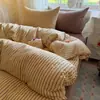 Juego de ropa de cama de hilo de chenilla clase A juego de cuatro piezas funda de edredón de dibujos animados de otoño ropa de cama de Nantong juego de tres piezas para dormitorio de estudiante 4