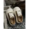 Zapatillas Deportivas Casuales Versátiles para Mujer 2026 Otoño Gamuza de Vaca Diseño de Moda Suela Gruesa que Aumenta la Altura