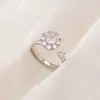 Nuevo Anillo Abierto de Girasol y Abeja Giratorio con Micro-Pavimentación de Circonita de Cobre para Aliviar el Estrés de Amazon para Regalo de Vacaciones para Mujer