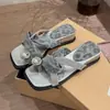 Chanclas de strass estilo hada para mujer 2026 verano nuevo estilo francés combinan con faldas sandalias sandalias planas de punta abierta