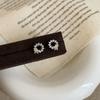 Pendientes de Planeta Pequeño Tridimensional con Sentido del Diseño para Mujer Temperamento Único Elegantes de Moda para Viajar Pendientes Versátiles Pendientes