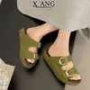 Em Estoque~ Versão em Couro de Chinelos Birkenstock Super Macios com Solado Grosso para Mulheres, Adequado para Uso Externo no Verão, Antiderrapante, Casual, Confortável e Leve para os Pés