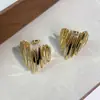Pendientes de Plata S925 con Aguja Irregular en Forma de C, Electrochapados en Oro Real de 18K para Mujer, Exquisitos, Modernos, Lujo Ligero, Sensación de Alta Gama, Versátiles