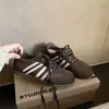 Zapatillas de entrenamiento alemanas para mujer estilo Grapema que aumentan la altura, piel de vaca suave, punta redonda, cordones, zapatillas deportivas casuales de retazos