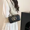 Bolso Retro para Mujer 2024 Bolsos de Nuevo Estilo Bolso de Hombro de Moda Bolso Cuadrado Pequeño a la Moda Bolso de Mano con Textura Bolso de Hombro