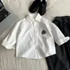 Camisas para Meninos, Camisas Infantis, Estilos Primavera e Outono, Novos Estilos 2026, Roupas de Primavera para Meninos, Tops Versáteis, Estilo Coreano Estilo Preppy Roupas Infantis