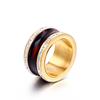 Anillo de moda de acero de titanio europeo y americano con atmósfera exagerada para hombres y mujeres, concha de plástico, anillo de acero inoxidable con diamantes