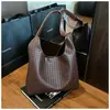 Bolsa Transversal Feminina de Grande Capacidade, Bolsa de Ombro Casual Versátil de Cor Sólida, Bolsa Tote para o Dia a Dia em PU com Textura Trançada Venda por Atacado