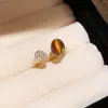 Anel Aberto Olho de Tigre Serpentino Melanóide Anel de Dedo Indicador Retro de Nicho Alto Padrão Design de Luxo Leve Joia de Mão Feminina