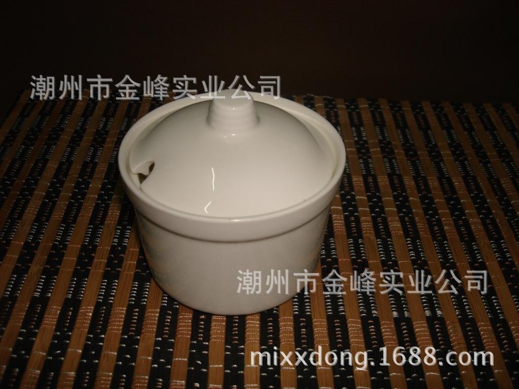 R131022-001F
