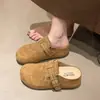 Mules de Solado Grosso Outono Meia-pantufas Aumento Interno de Altura Pantufas Slip-on Uso Externo Feminino Bico Fechado Fivela Estilo Coreano 2026