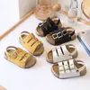Sandálias Birkenstock para Bebê Menina Verão 2026 Novos Tênis Esportivos de Praia para Meninos Calçados de Praia Macios para Crianças Pequenas Tendência