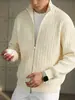 Suéter Cardigan Rayado Casual Americano Ropa Exterior para Hombre Otoño Invierno Cálido 2026 Nuevo Cremallera Cuello Alto Tejido Gris