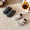 Outono 2026 Novos Sapatos Birkenstock Meninas Plus Veludo Quente Estilo Floresta Tendência Retrô Sapatos Moda Versátil Sapatos de Algodão para Crianças