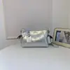 Bolsa feminina popular 2026 nova moda para o dia a dia tendência estilosa bolsa de ombro casual simples versátil bolsa transversal cor sólida