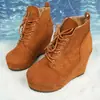 Botas de Invierno de Cuña Europeas y Americanas Cruzadas Superficie de Terciopelo Desnudo Botas de Invierno Martin y Botines Talla Grande para Mujer con Cordones Cuña Venta al por Mayor Talla Grande