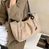 Bolso Tote Retro de Ante Melaleuca para Mujer, Gran Capacidad, Bolso de Viaje para el Trabajo, Nuevo Bolso de Hombro Único Otoño 2026 para Mujer