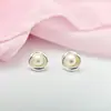 Pendientes Vintage de Capullo de Flor Retorcida con Perla Natural de Agua Dulce y Diseño de Capullo de Flor Plegado Rodeando la Perla, Pendientes de Diseño Versátil para Mujer