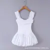 Design Francês Sexy Picante de Menina Ombro Único Espinha de Peixe Cintura Marcada Valoriza a Silhueta Babado Fofo Vestido Curto Feminino