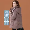 Jaqueta de plumas feminina de alta qualidade, nova moda de inverno 2026, enchimento espesso de plumas de ganso branco, resistente ao frio e quente, sobretudo plus size, moderno